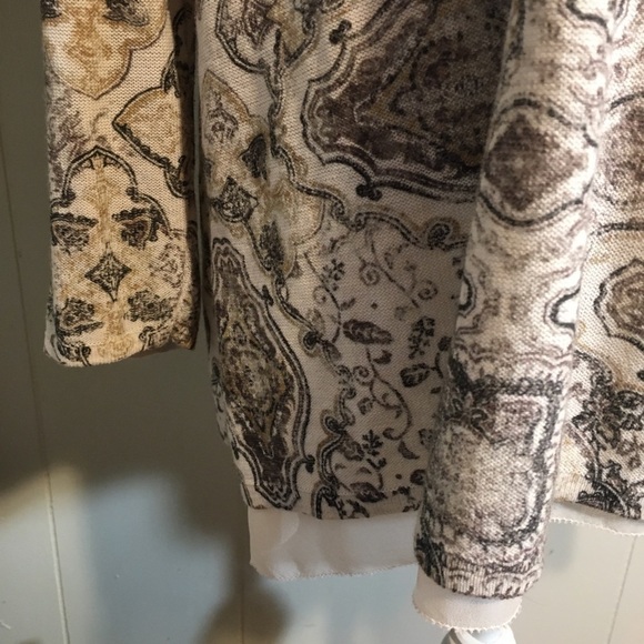 J.JILL long sleeve flowing hemline sweater - Picture 4 of 6